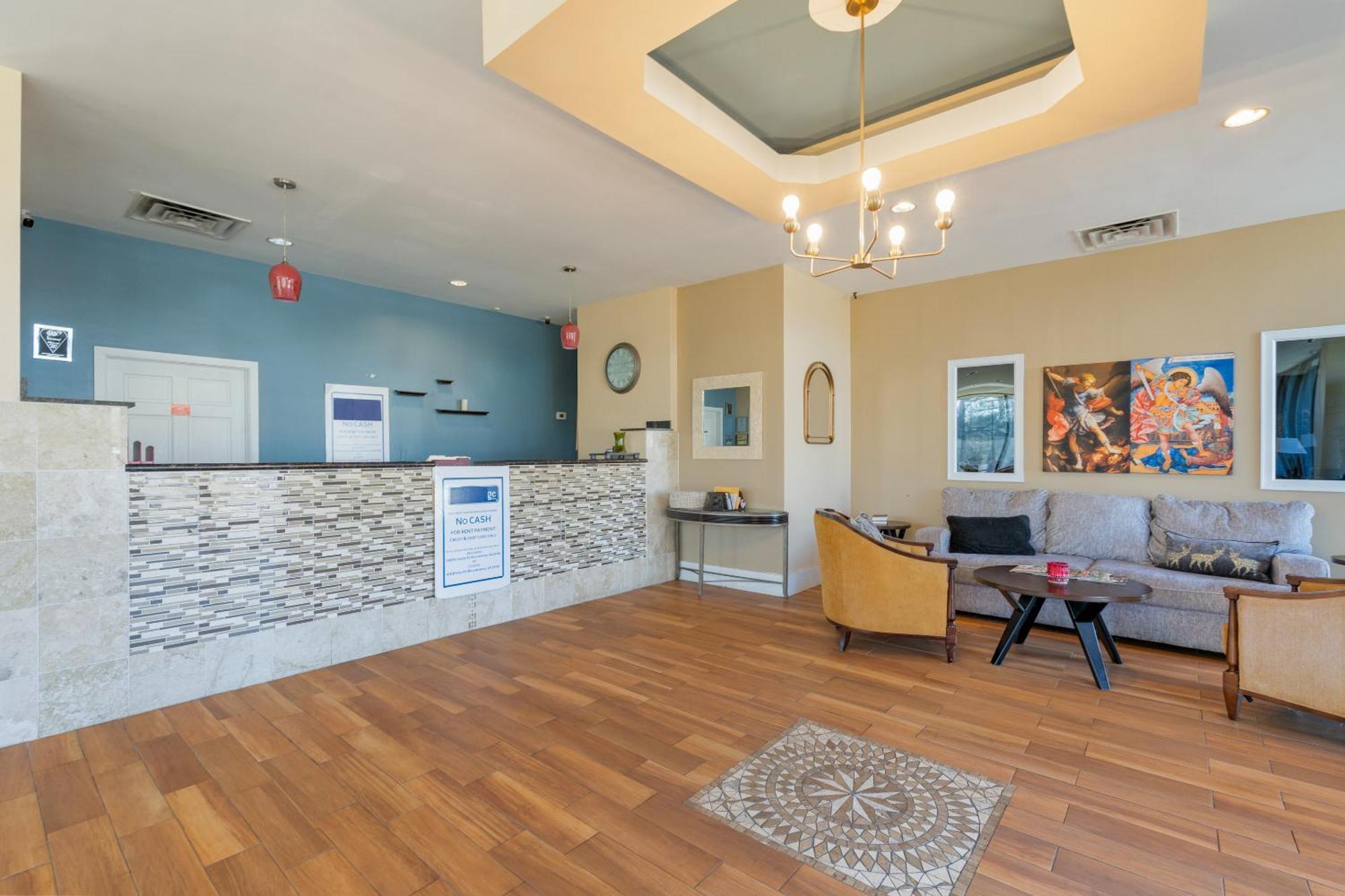 Williamsburg Suites Luaran gambar